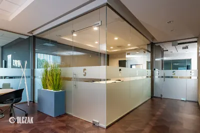 PPHU OLCZAK Grzegorz Olczak - Balustrady szklane | Kabiny prysznicowe | Lustra | Hartownia szkła Białystok - Szklarz